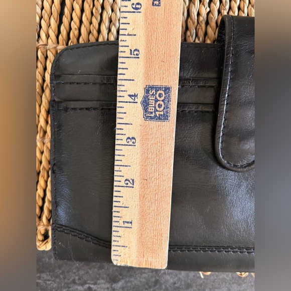 Leather clutch with wristlet - Picture 10 of 15